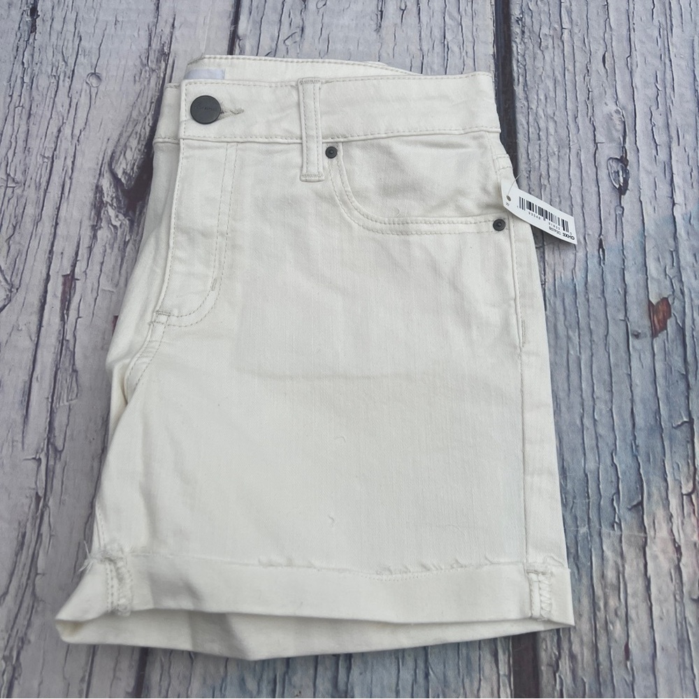 Daily Ritual Women's White(Cream) Denim Turn-Cuff Shorts Size 27 - Picture 8 of 13